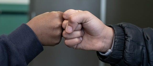 你如何定義關係中的信任？