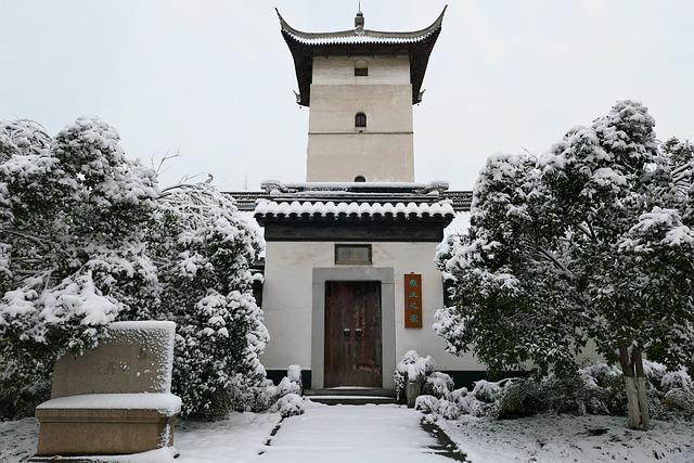 東吳學費多少錢？